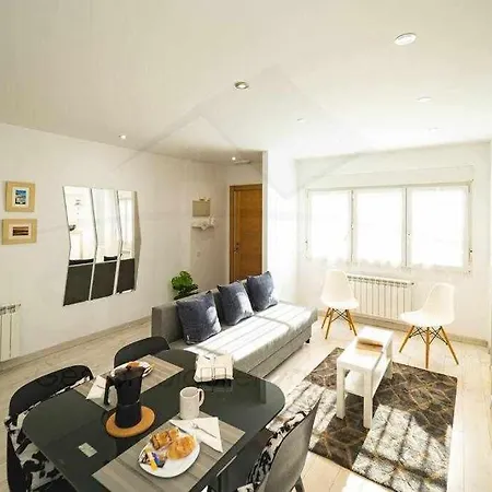 Apartment Balmes Apartamento *